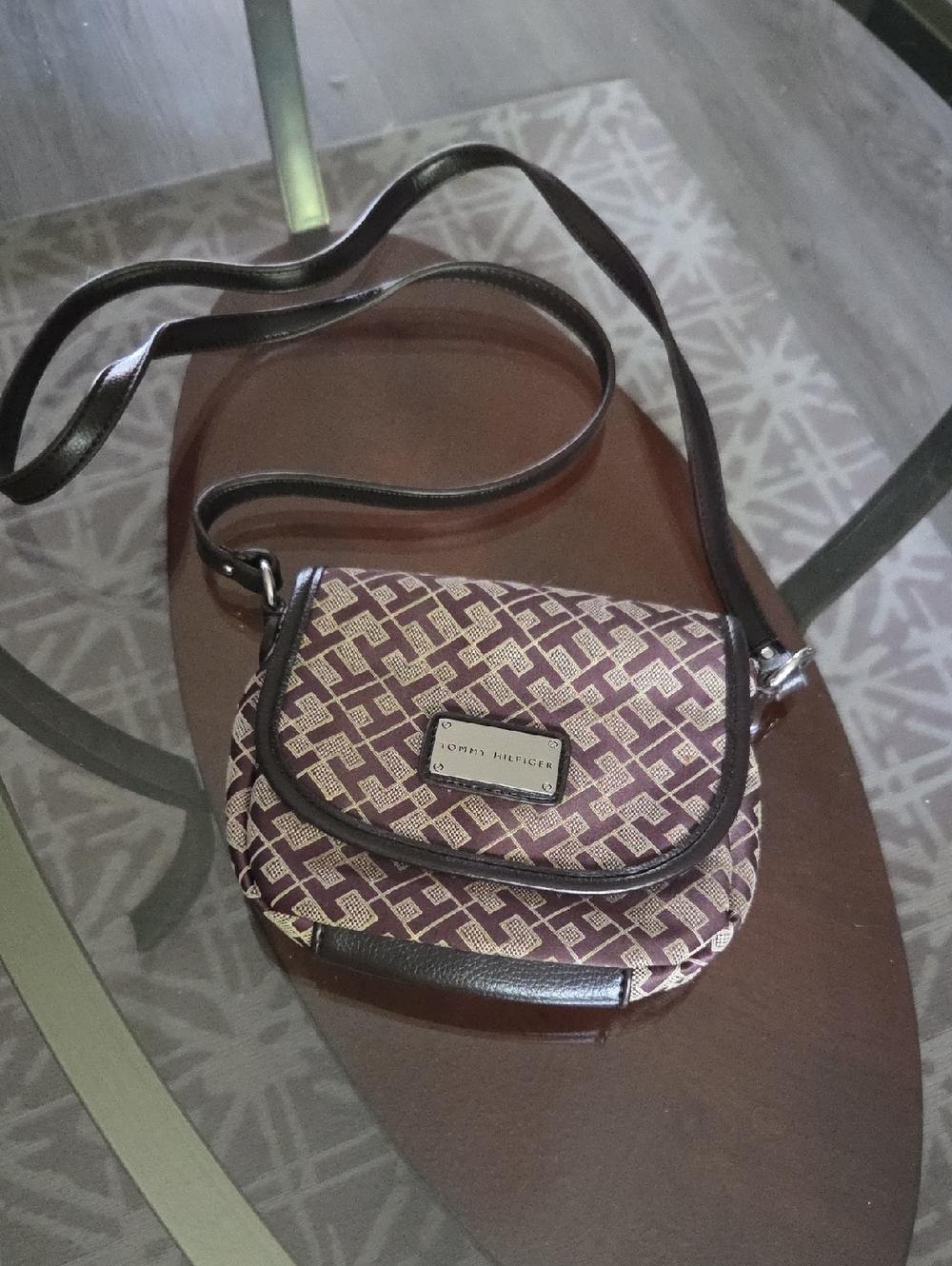 Tommy Hilfiger Crossbody Bag
